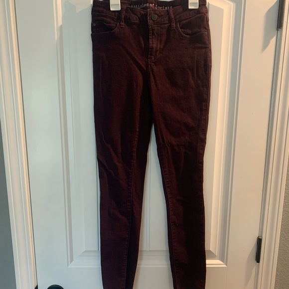 Articles Of Society Women’s Plum Skinny Jean- size 26 - Picture 2 of 3
